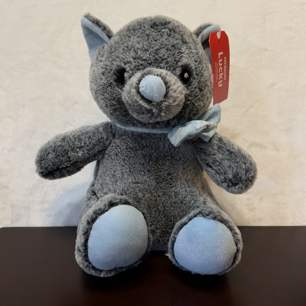 2025 Petsmart Lucky Squeaky Dog Toy Stuffed Animal Gray Blue Cat Plush w/ Tag